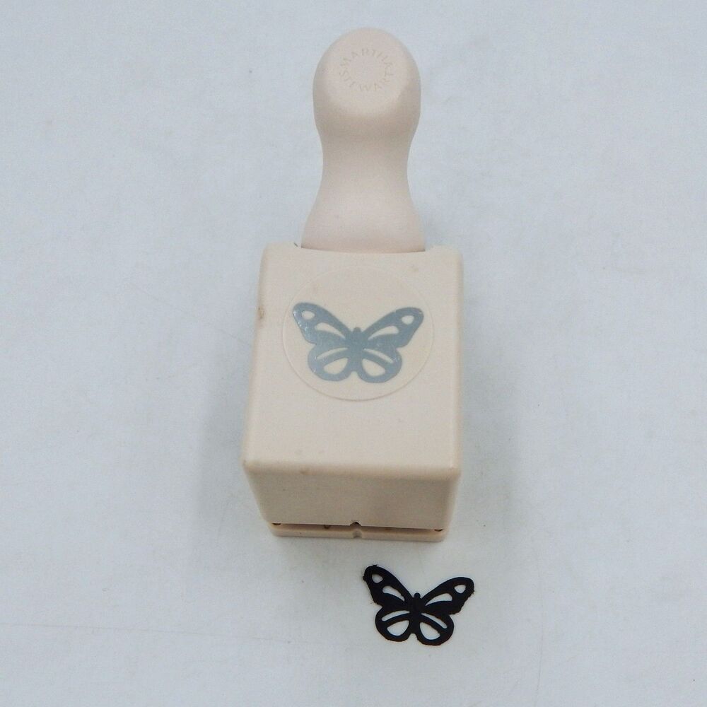 Martha Stewart Crafts Medium Butterfly Punch Paper Scrapbooking Cardmaking